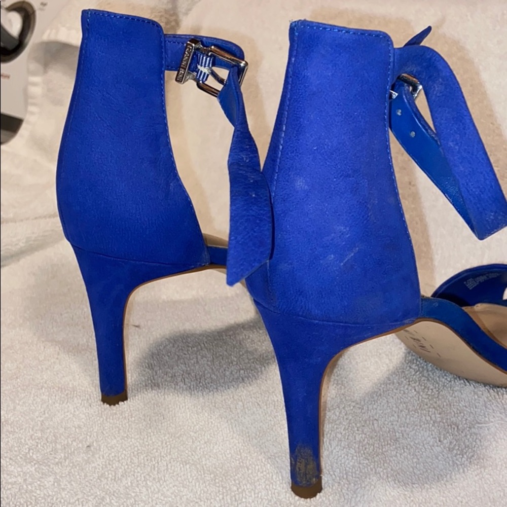 Used Blue Heels - Picture 5 of 7